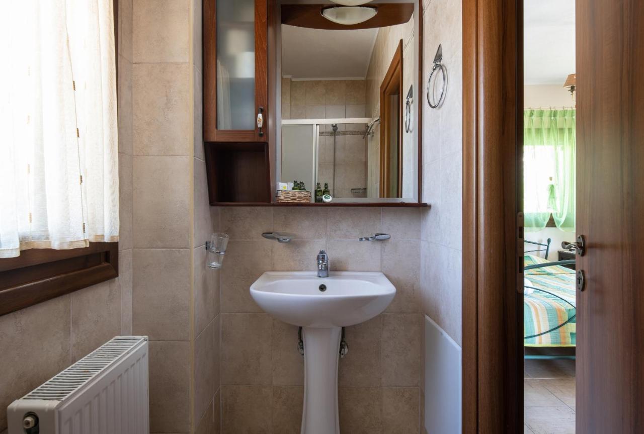 Chorostasi Guest House Parthenon Bagian luar foto