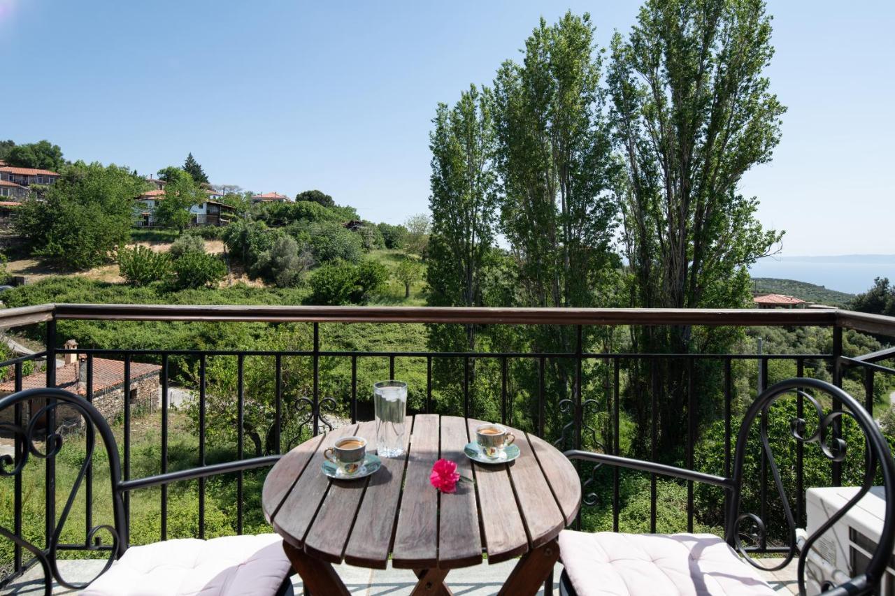 Chorostasi Guest House Parthenon Bagian luar foto