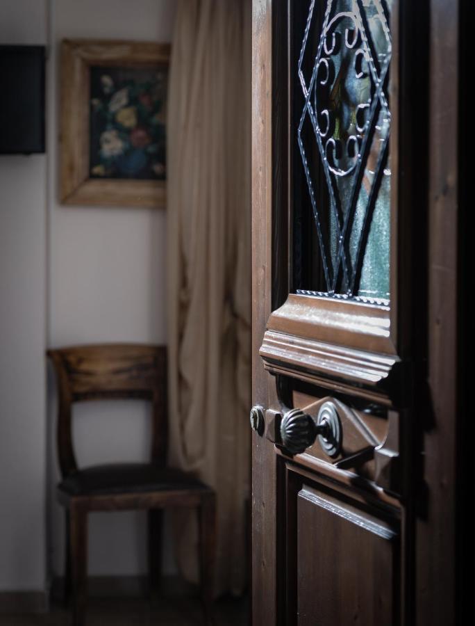 Chorostasi Guest House Parthenon Bagian luar foto