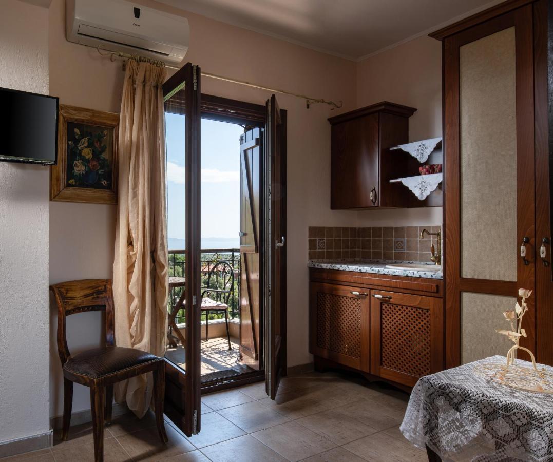 Chorostasi Guest House Parthenon Bagian luar foto